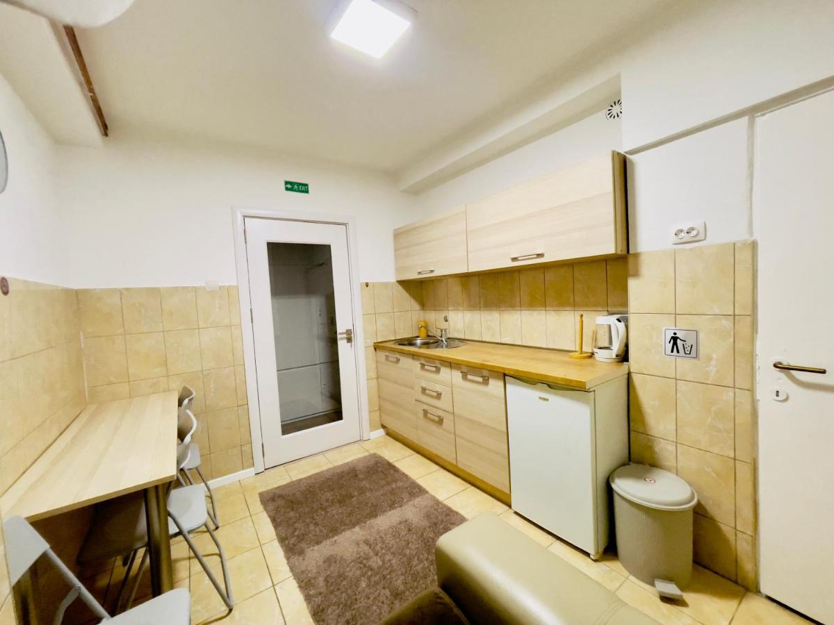Pristina Nest Exterior foto